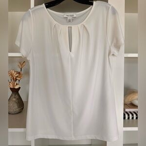 White House Black Market White Keyhole Blouse